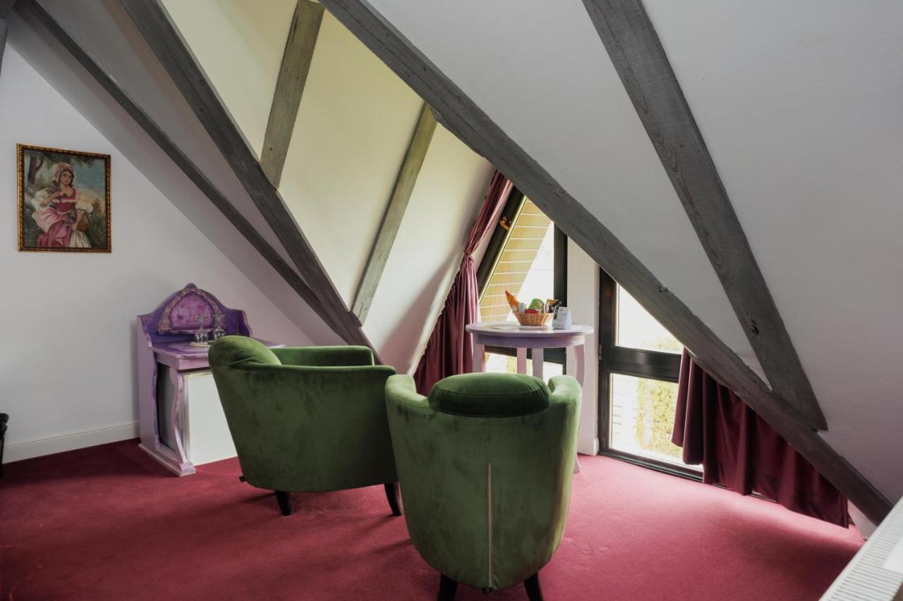 Conacul Archia Hotel Дева Екстериор снимка
